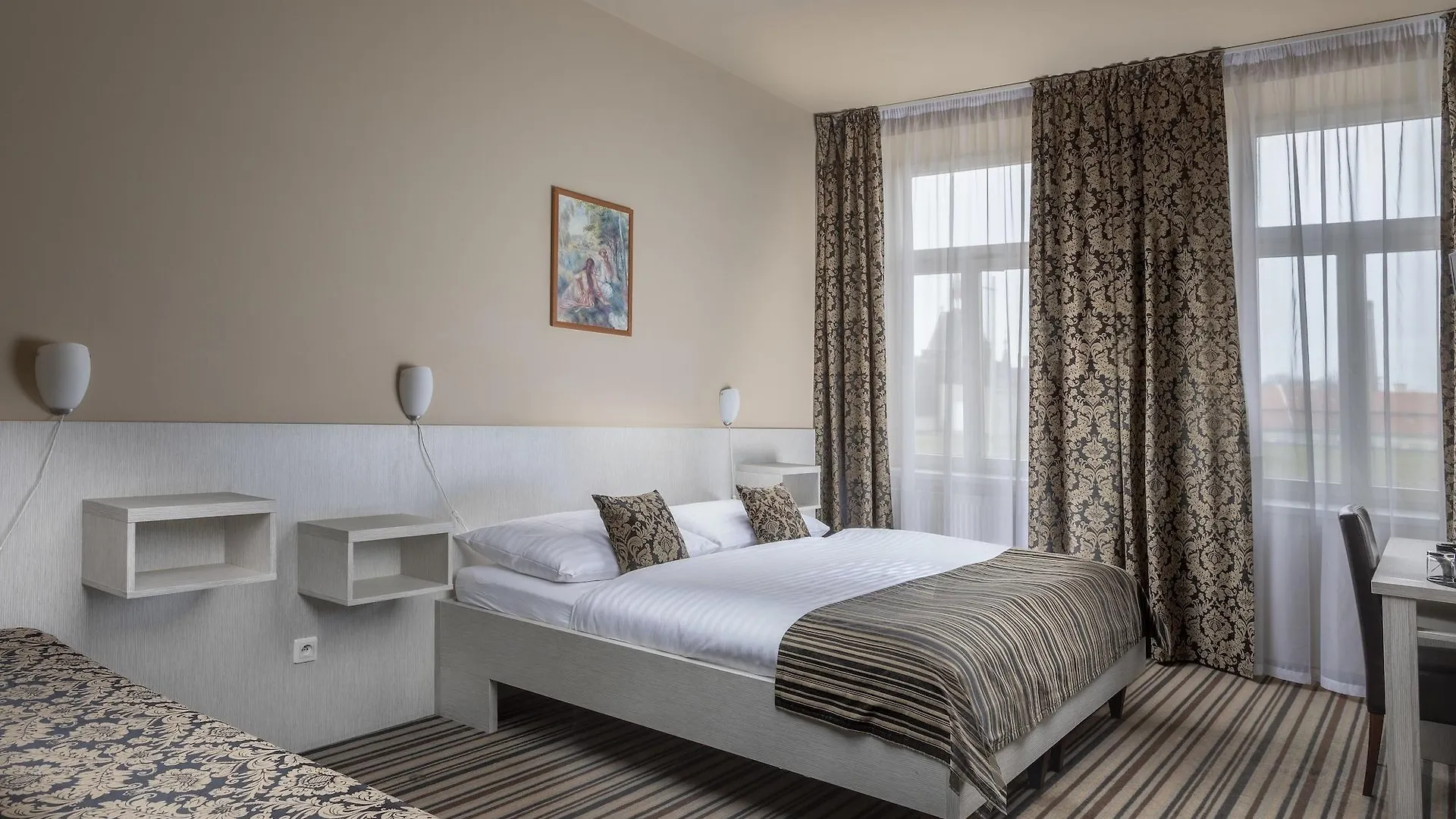 Prague Centre Plaza Hotell