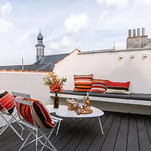 https://duplex-apartment-with-terrace-on-top-location-in-ghent.hotelsghent.com