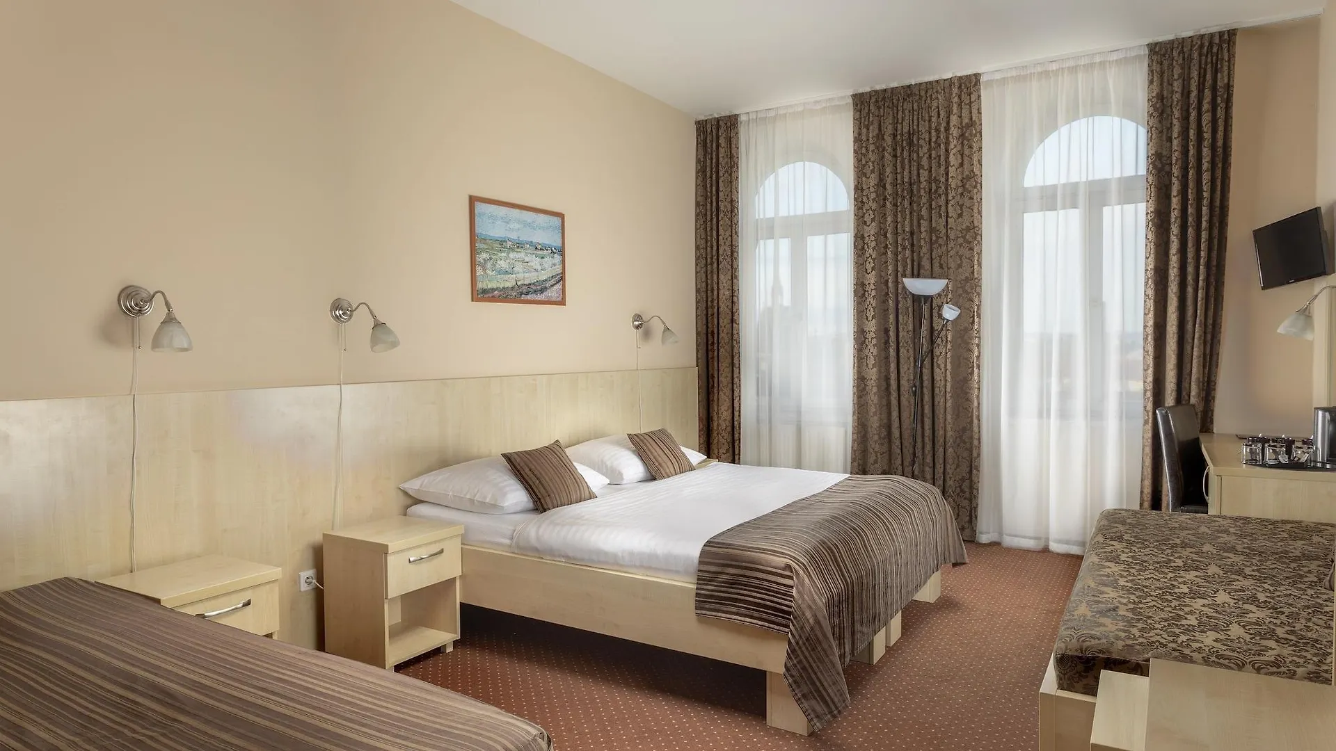 Prague Centre Plaza Hotel