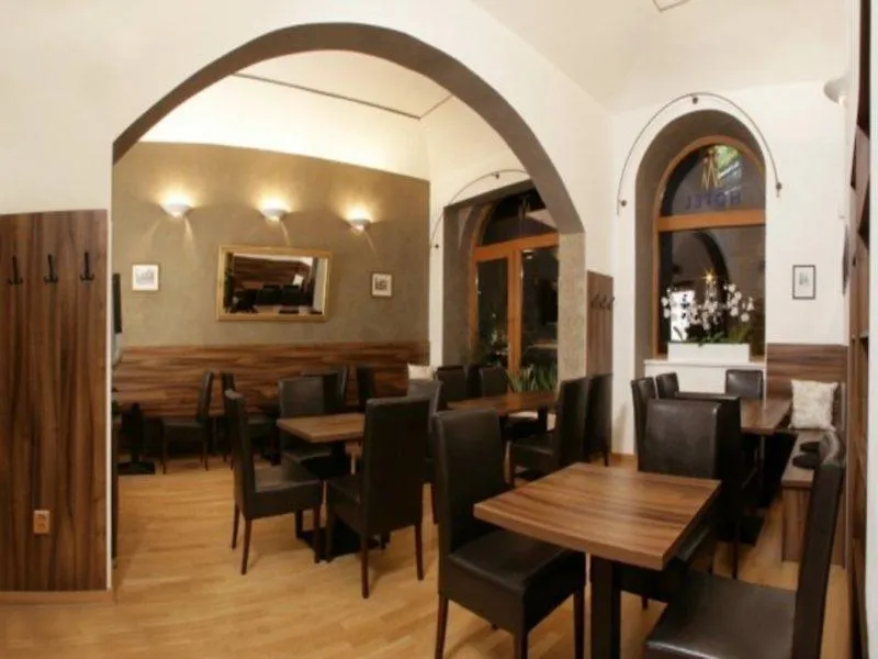 Prague Centre Plaza Hotel